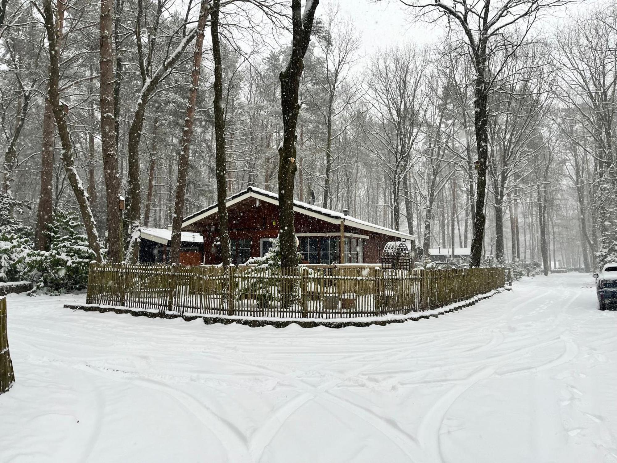 Vakantiechalet Voor 4 Plus 2 Met Sauna Lanaken Exteriér fotografie