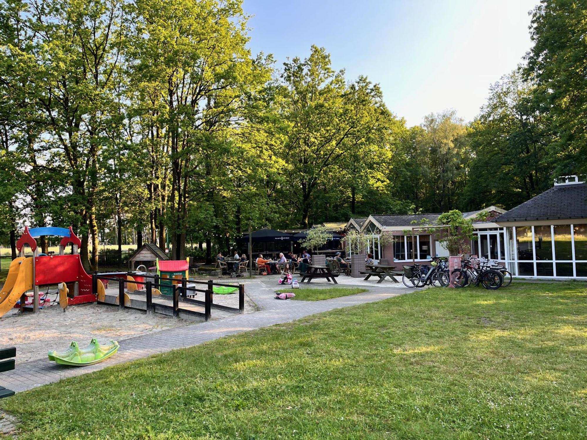 Vakantiechalet Voor 4 Plus 2 Met Sauna Lanaken Exteriér fotografie